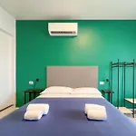 Rrrapido Suites & Rooms - Assago אסאגו