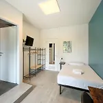 Rrrapido Suites & Rooms - Assago אסאגו